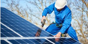 Installation Maintenance Panneaux Solaires Photovoltaïques à Montdragon